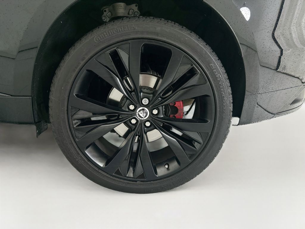 Thumbnail: 2026 Jaguar F-Pace - 29