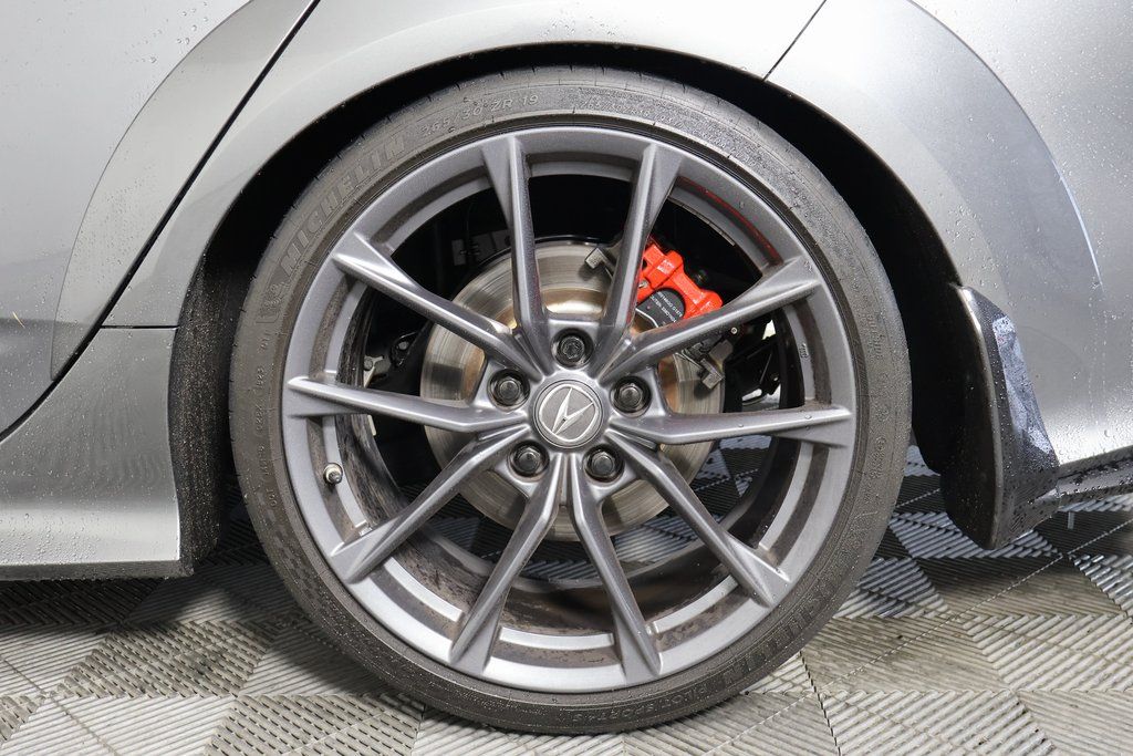 Thumbnail: 2024 Acura Integra - 16