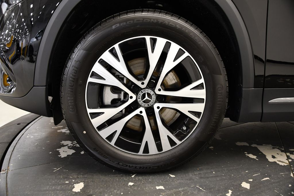 Thumbnail: 2025 Mercedes-Benz GLA - 13