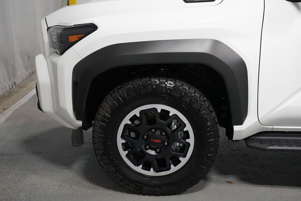 Thumbnail: 2025 Toyota 4Runner - 5