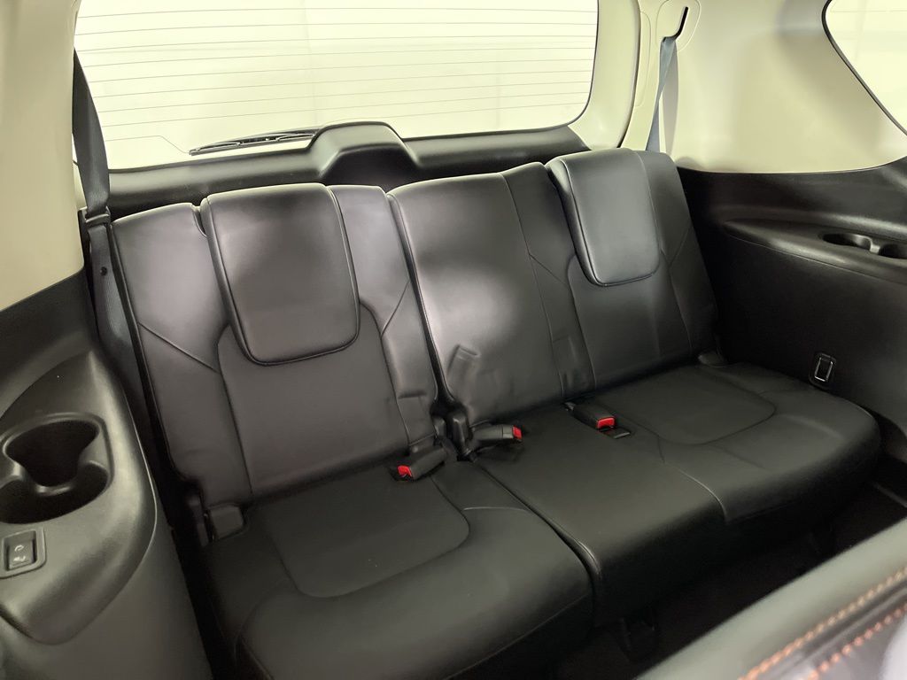 Thumbnail: 2017 Nissan Armada - 13