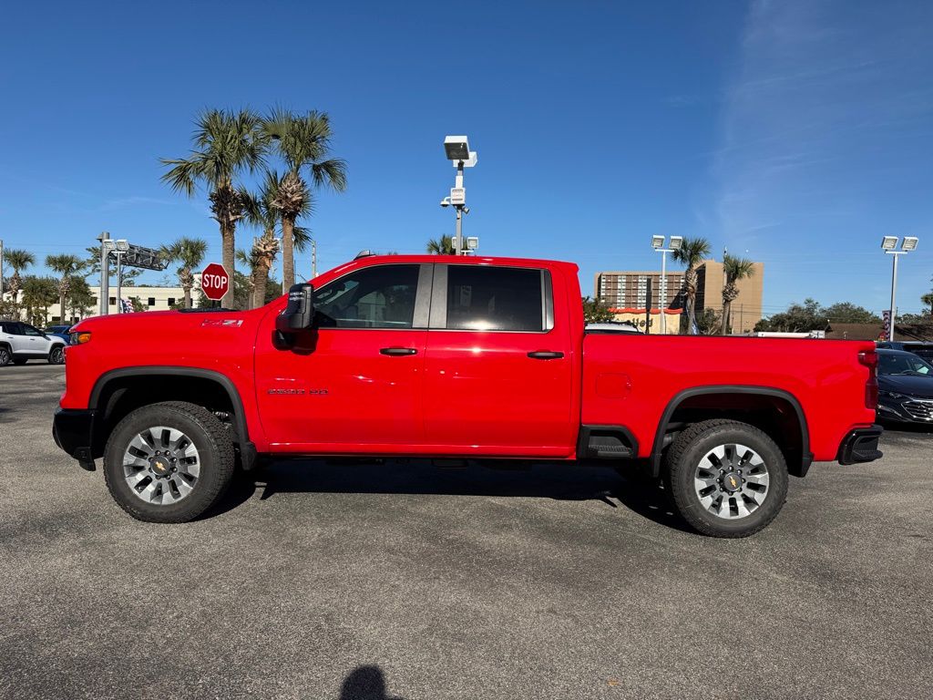 2025 Chevrolet Silverado 2500HD Custom 5