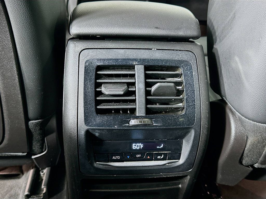 Thumbnail: 2023 BMW X3 - 25