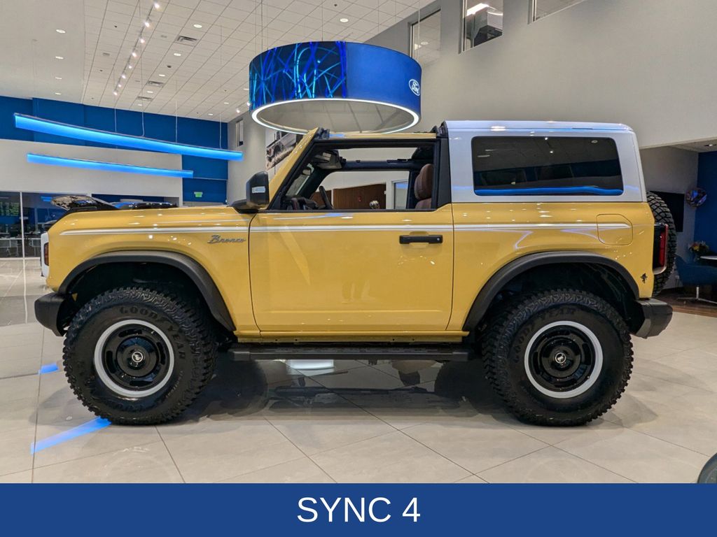 2024 Ford Bronco Heritage Limited Edition