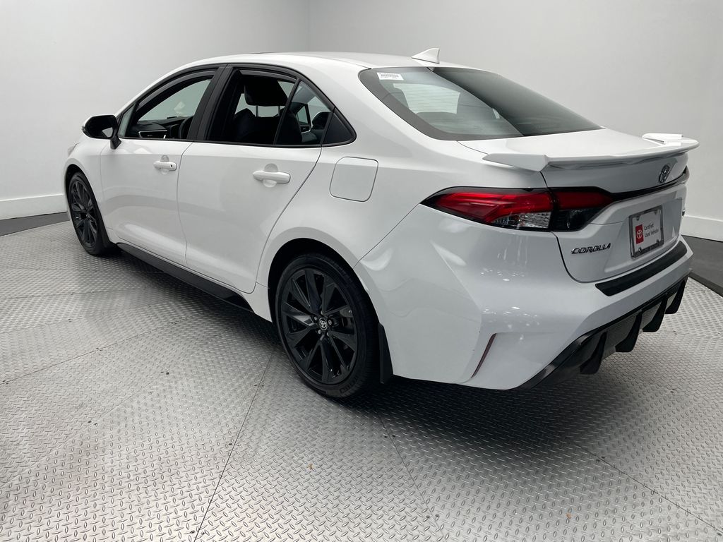 Thumbnail: 2023 Toyota Corolla - 7