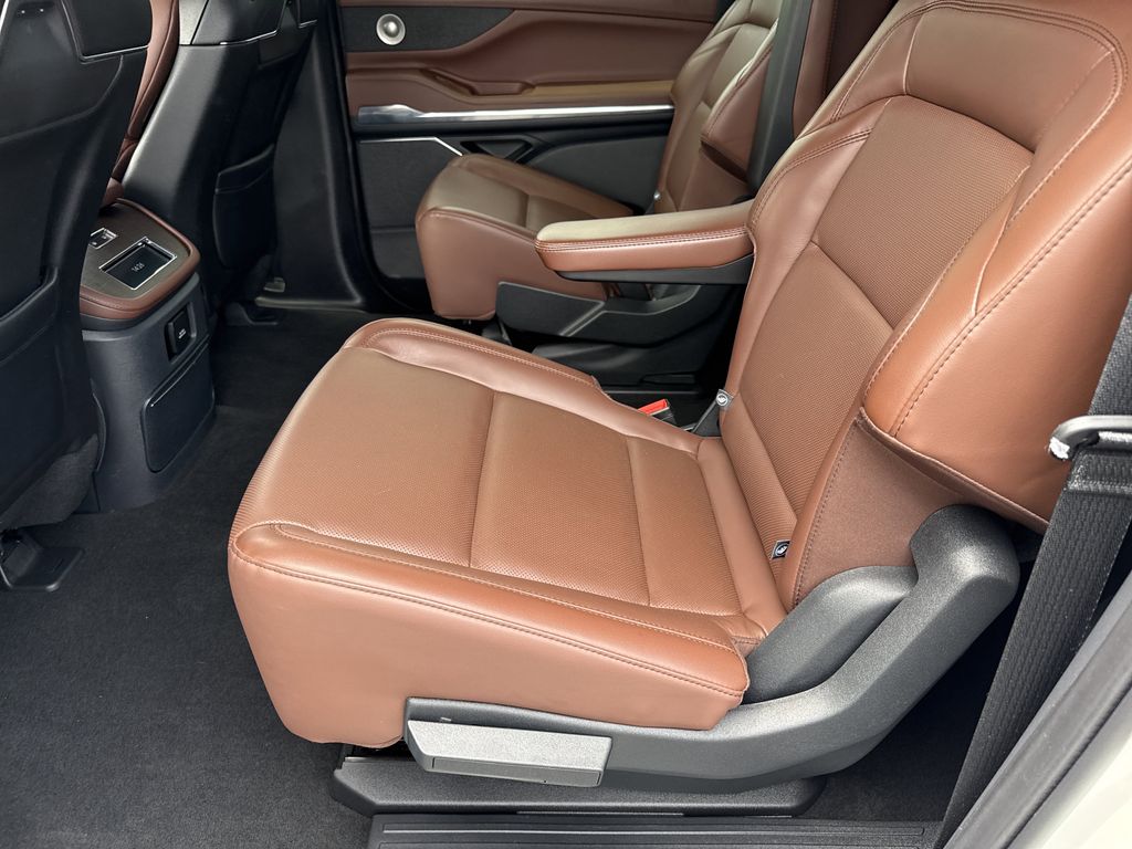 Used 2025 Lincoln Navigator L SUV