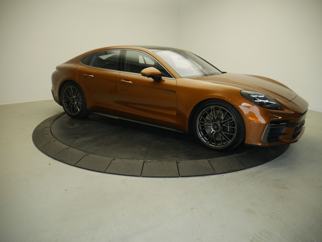 Thumbnail: 2025 Porsche Panamera - 9