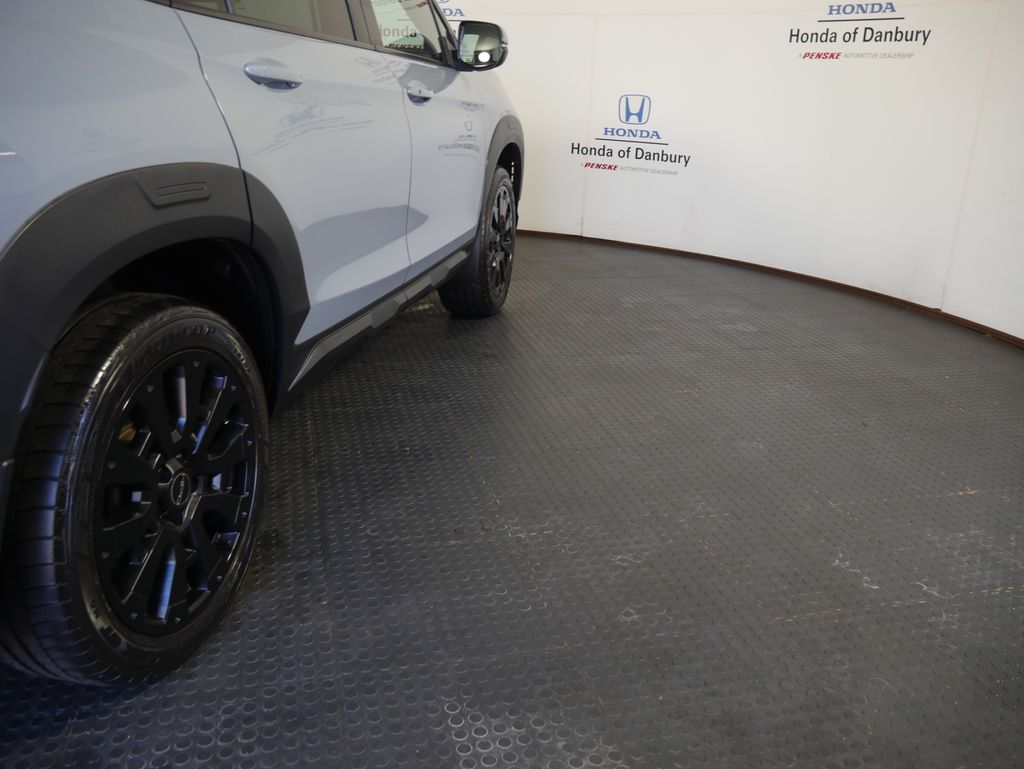 Thumbnail: 2023 Honda Passport - 4