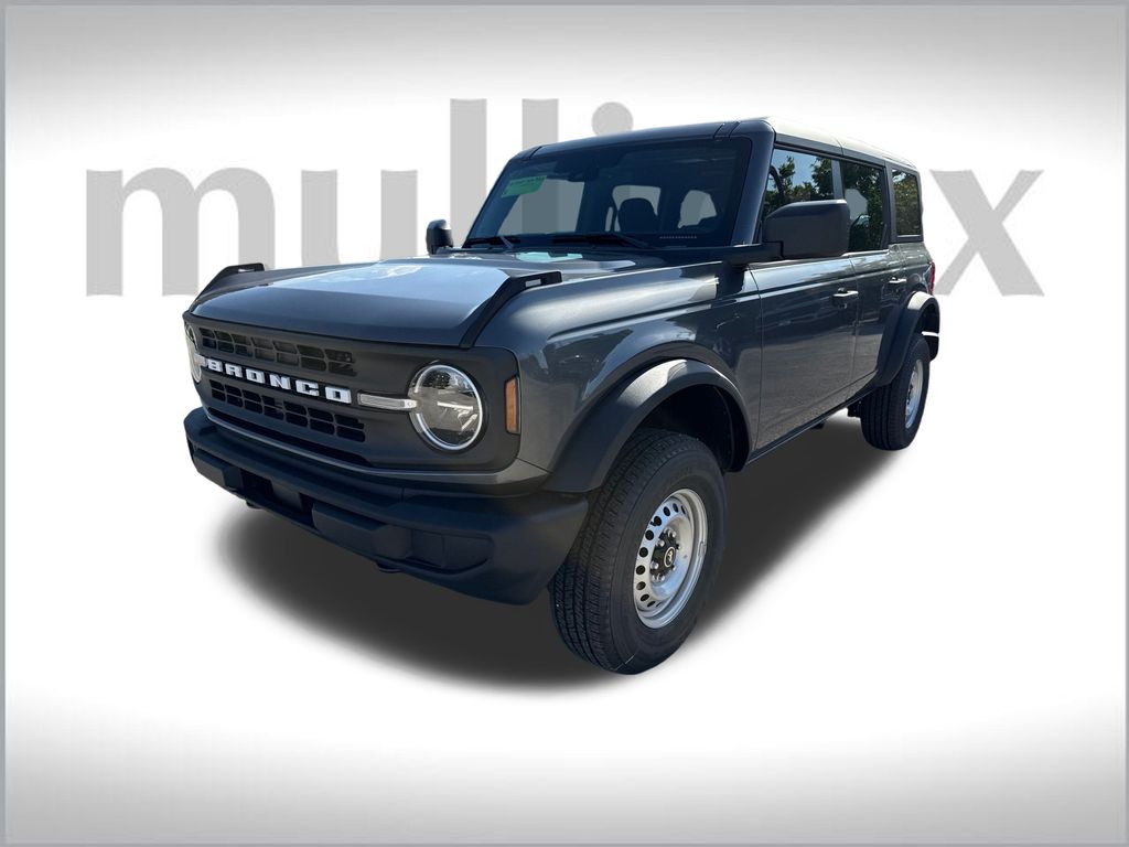 2025 Ford Bronco Base photo 12
