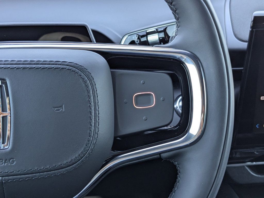 2025 Lincoln Nautilus Hybrid Premiere