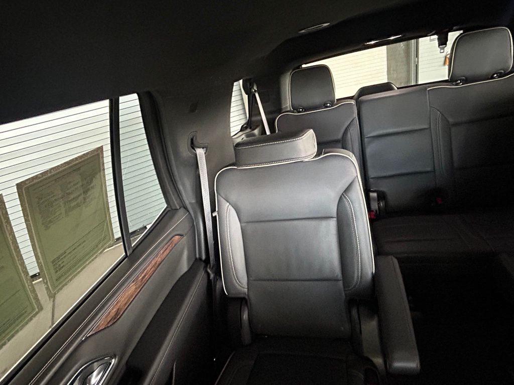 Used 2024 Black Chevrolet Premier image 12