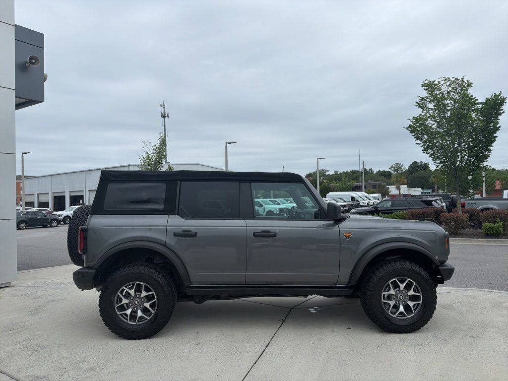 2022 Ford Bronco Badlands