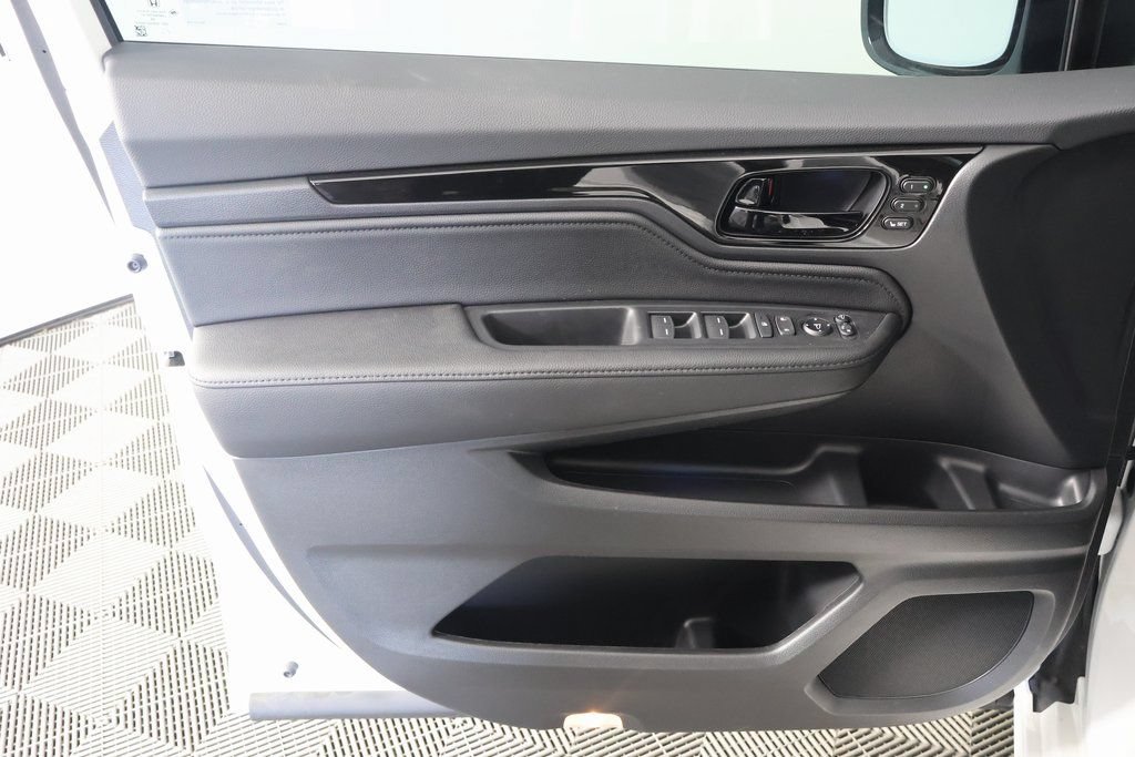 Thumbnail: 2026 Honda Odyssey - 8