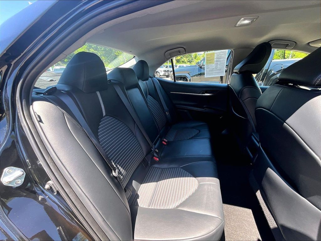 2024 Toyota Camry — photo 15