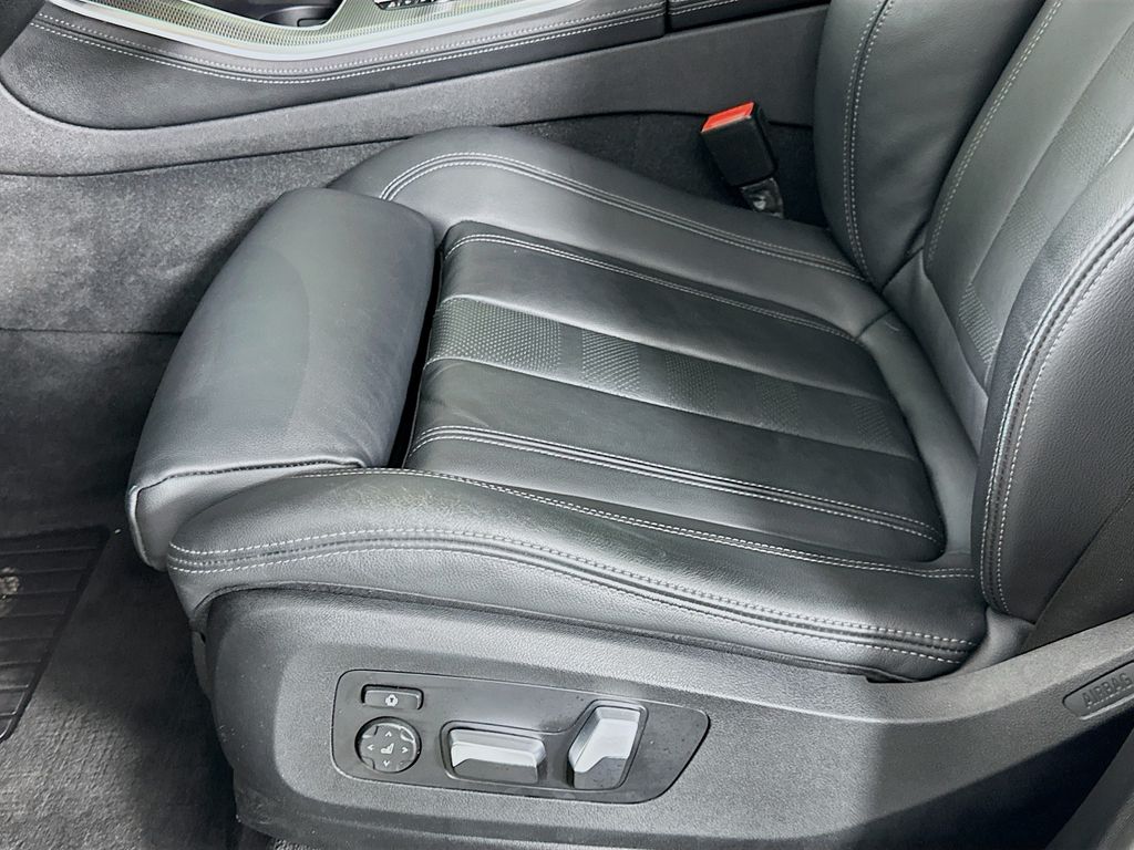 Thumbnail: 2021 BMW X5 - 20