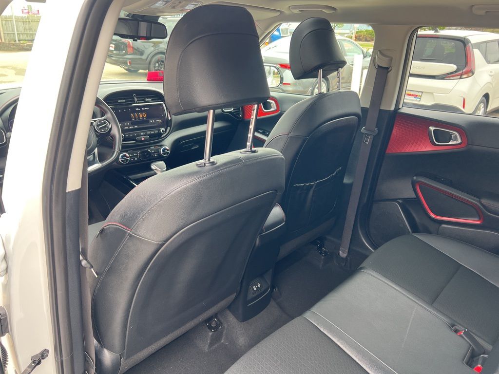 2023 Kia Soul GT-Line photo