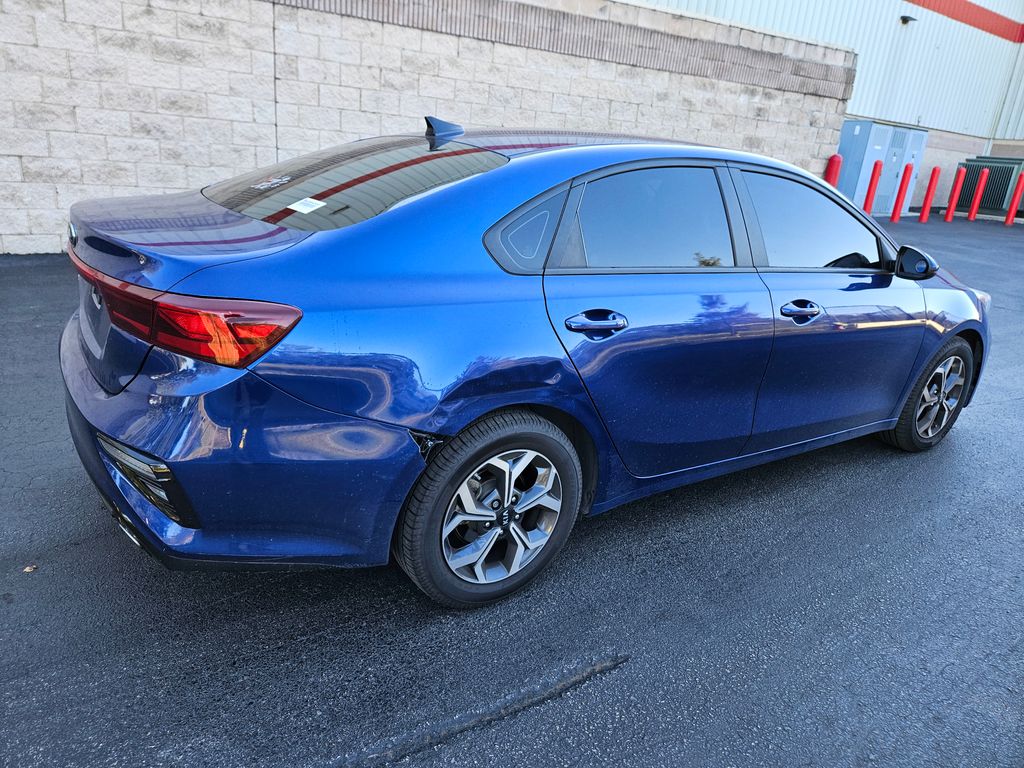 2021 Kia Forte LXS 5