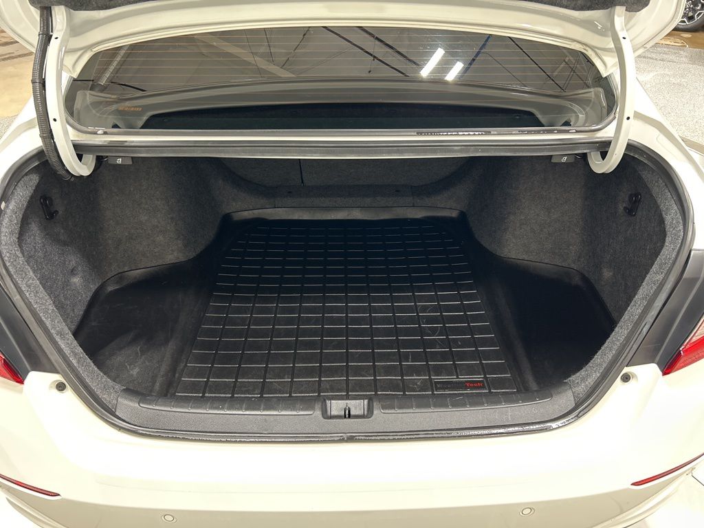 used 2022 Honda Accord Hybrid car, priced at $22,994