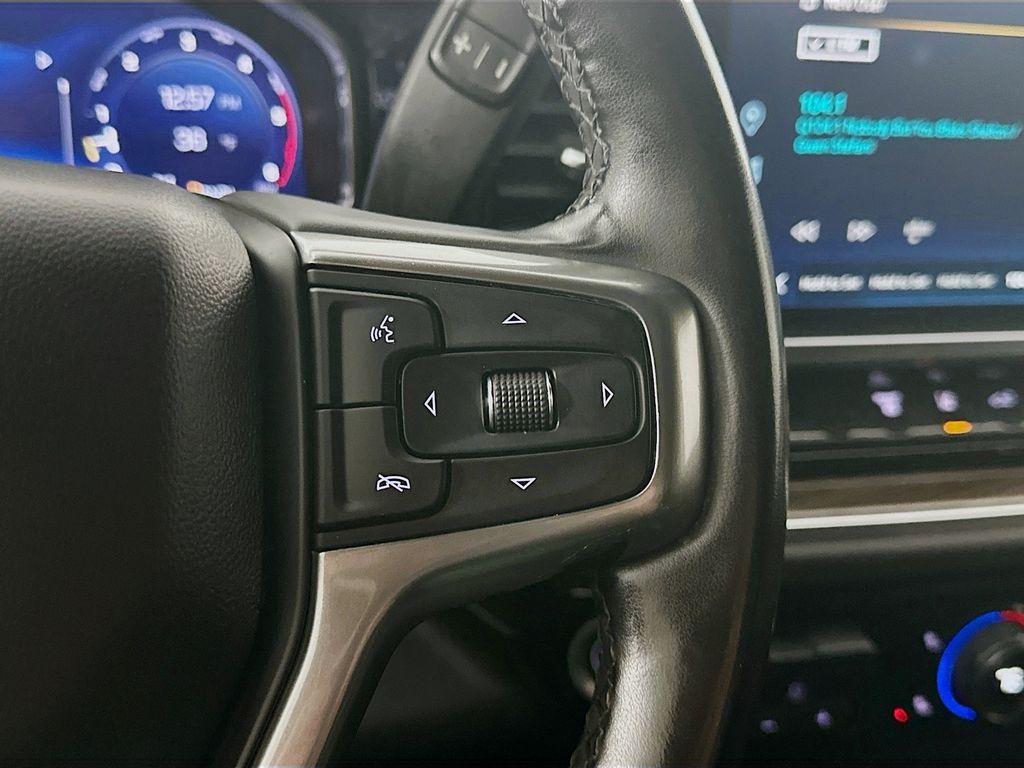 Used 2024 White Chevrolet LT image 26