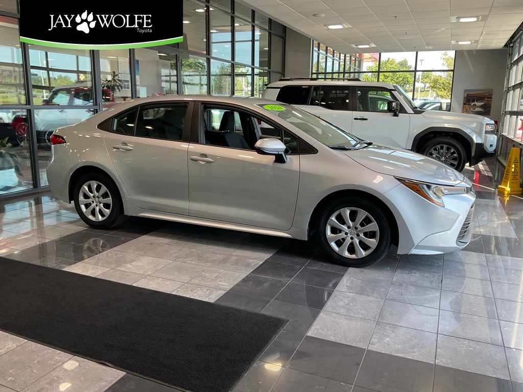 Classic Silver Metallic 2024 Toyota Corolla Sedan Front-Wheel Drive Continuously Variable Transmission