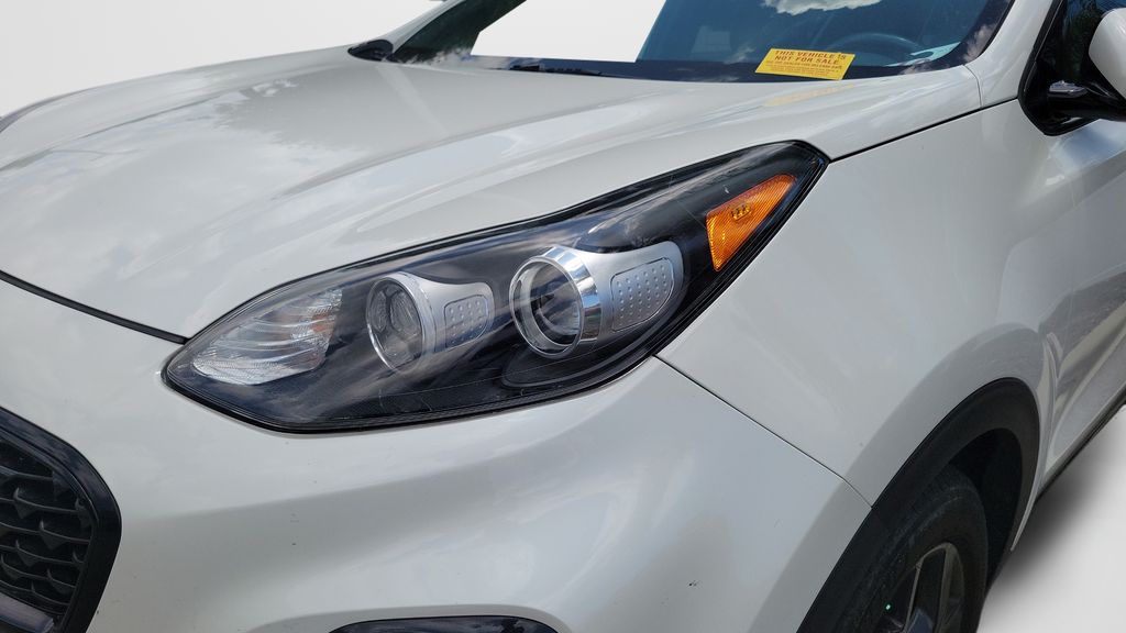 Certified Used 2021 White Kia S image 6