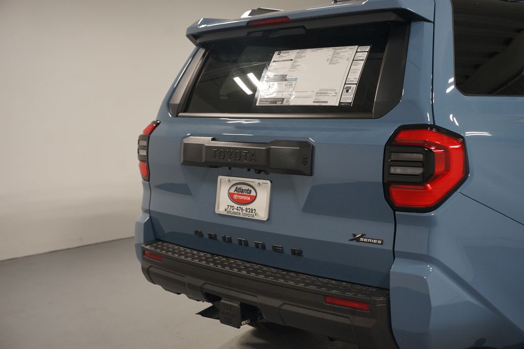 Thumbnail: 2025 Toyota 4Runner - 9