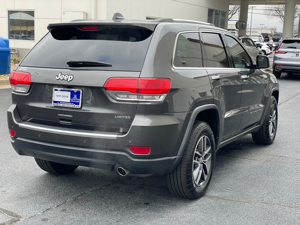 Thumbnail: 2018 Jeep Grand Cherokee - 6