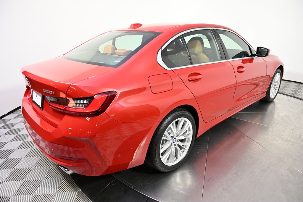 2024 BMW 3 Series 330i xDrive 5