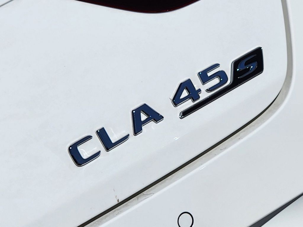 2025 Mercedes-Benz CLA CLA 45 AMG 8