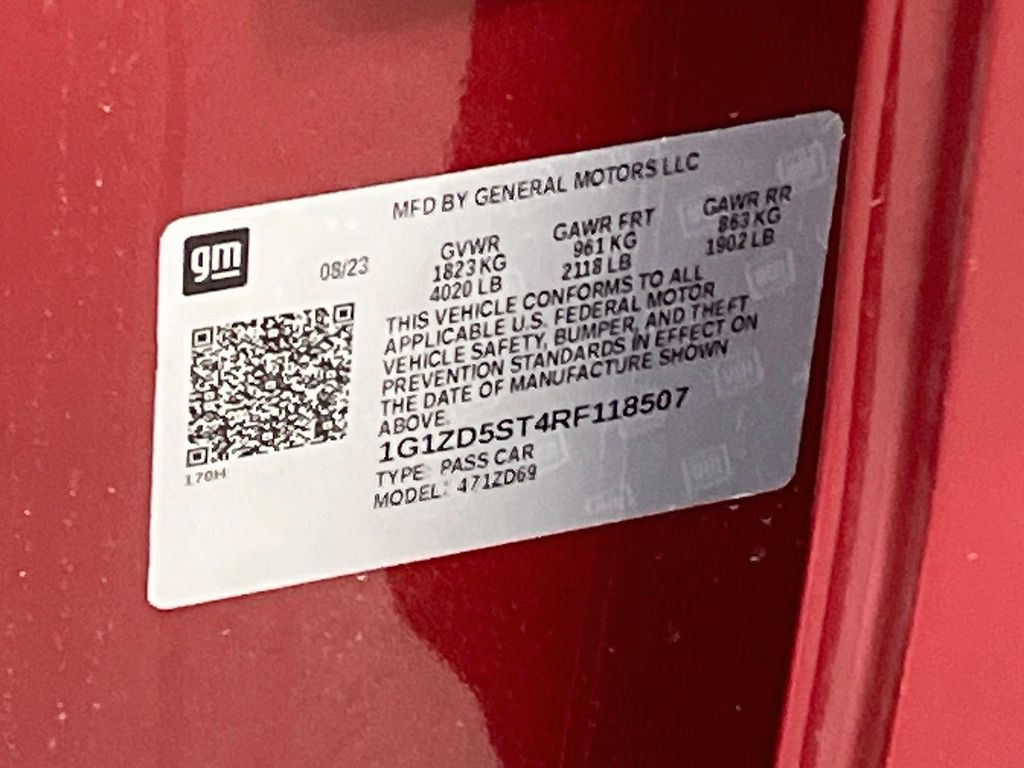 Used 2024 Radiant Red Tintcoat Chevrolet LT image 31