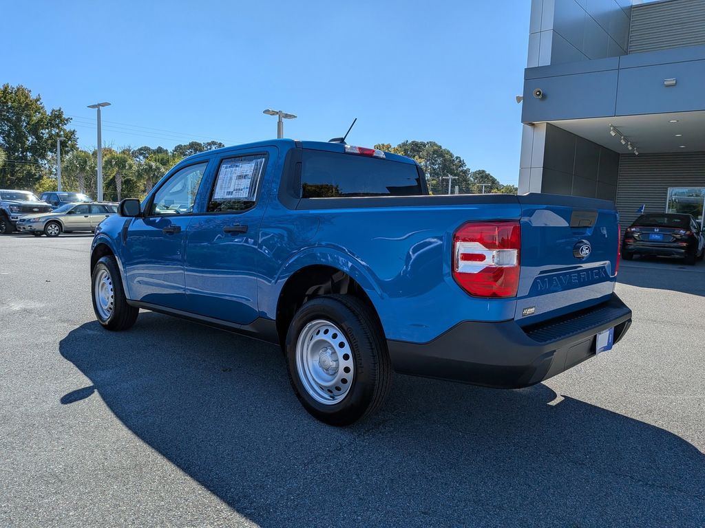 2025 Ford Maverick XL