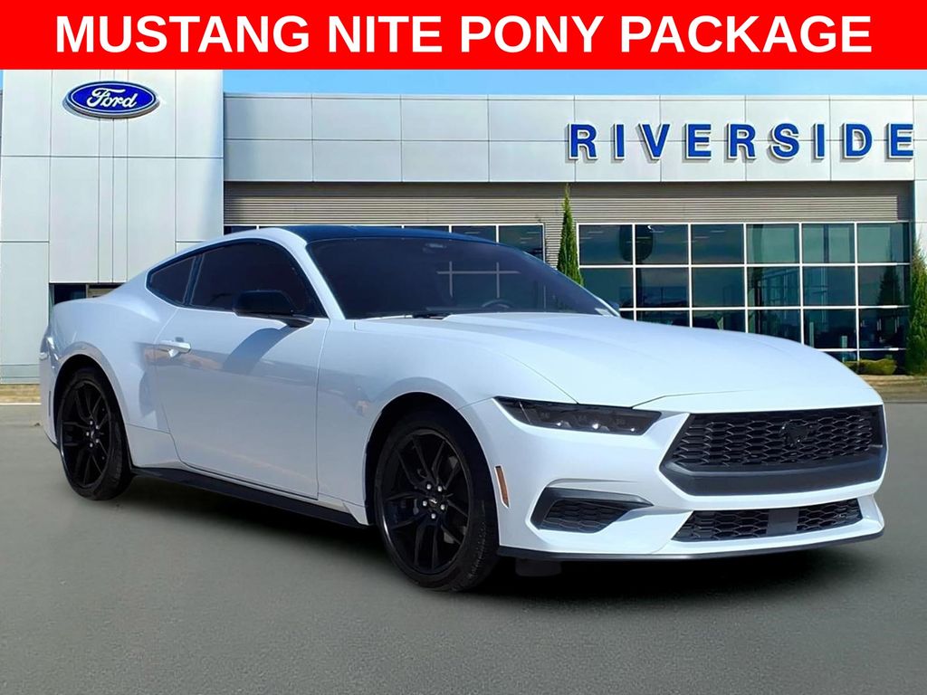 Oxford White 2025 Ford Mustang EcoBoost Fastback RWD Coupe Rear-Wheel Drive Automatic