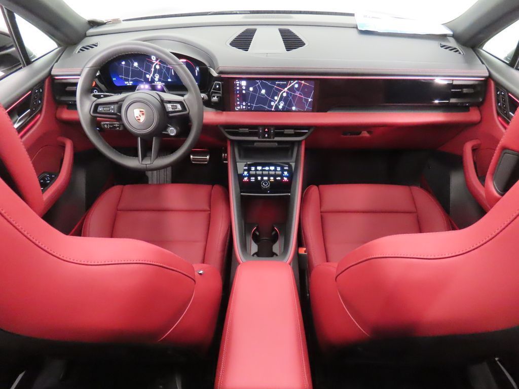 Thumbnail: 2026 Porsche Macan - 16