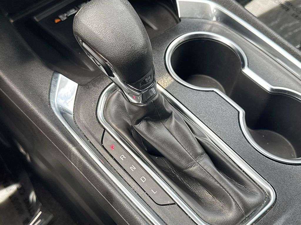 Used 2023 Blue Chevrolet LT image 16
