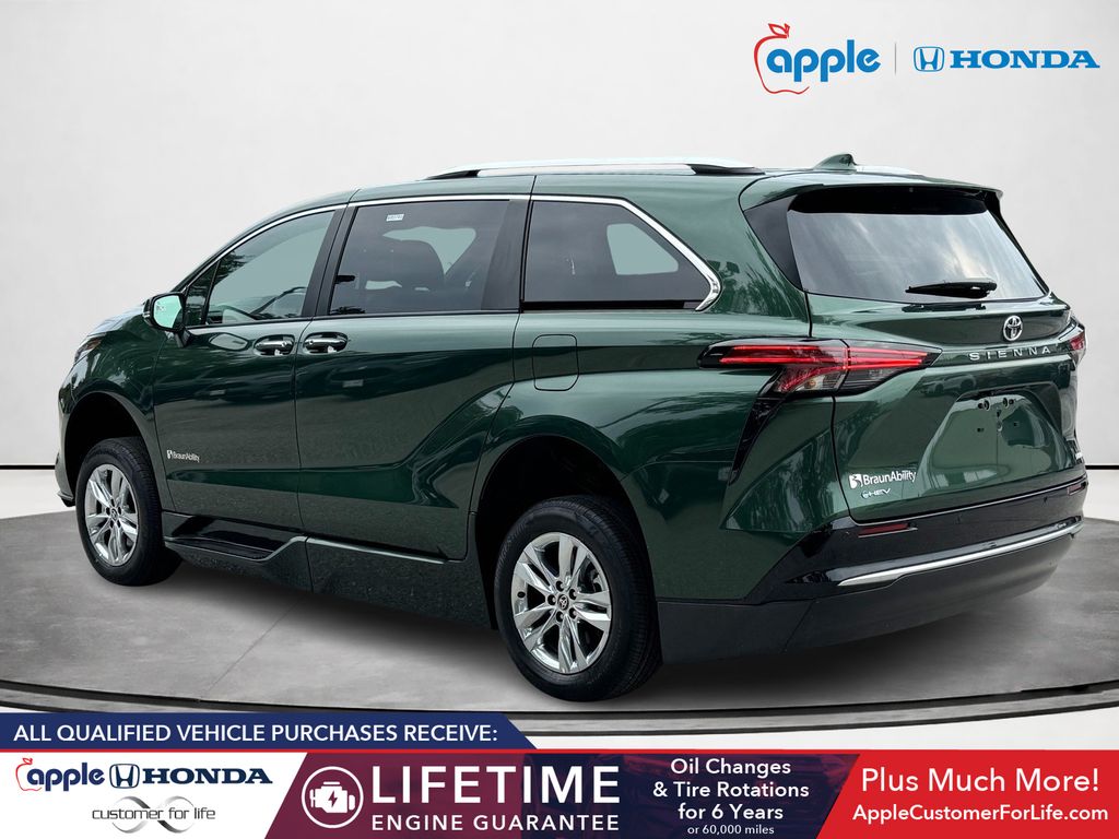 2026 Toyota Sienna Limited