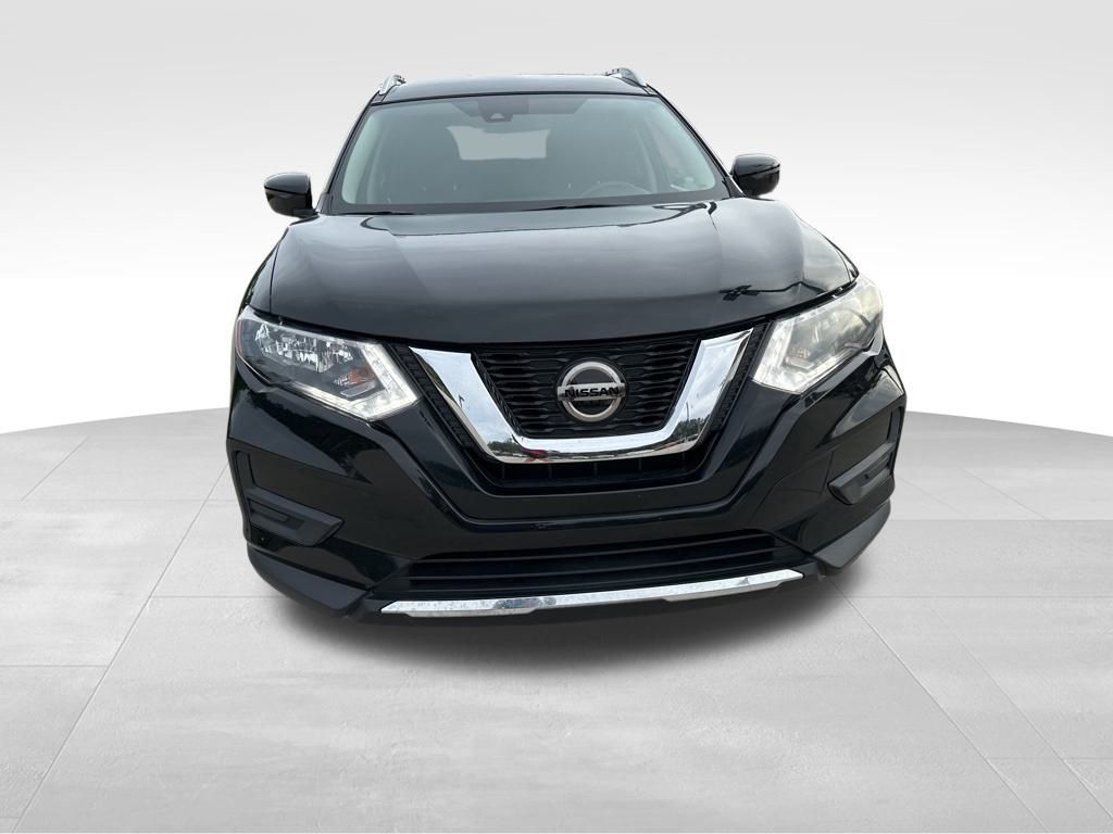 2020 Nissan Rogue SV 2