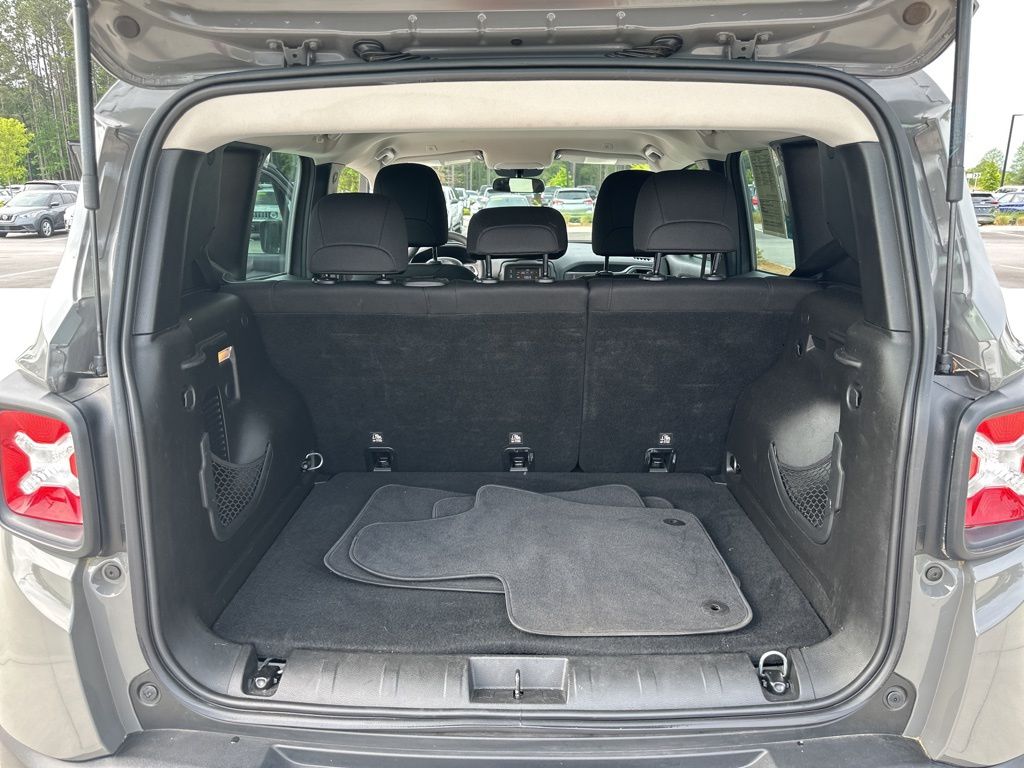 2019 Sting-Gray Clearcoat Jeep Renegade Sport FWD SUV