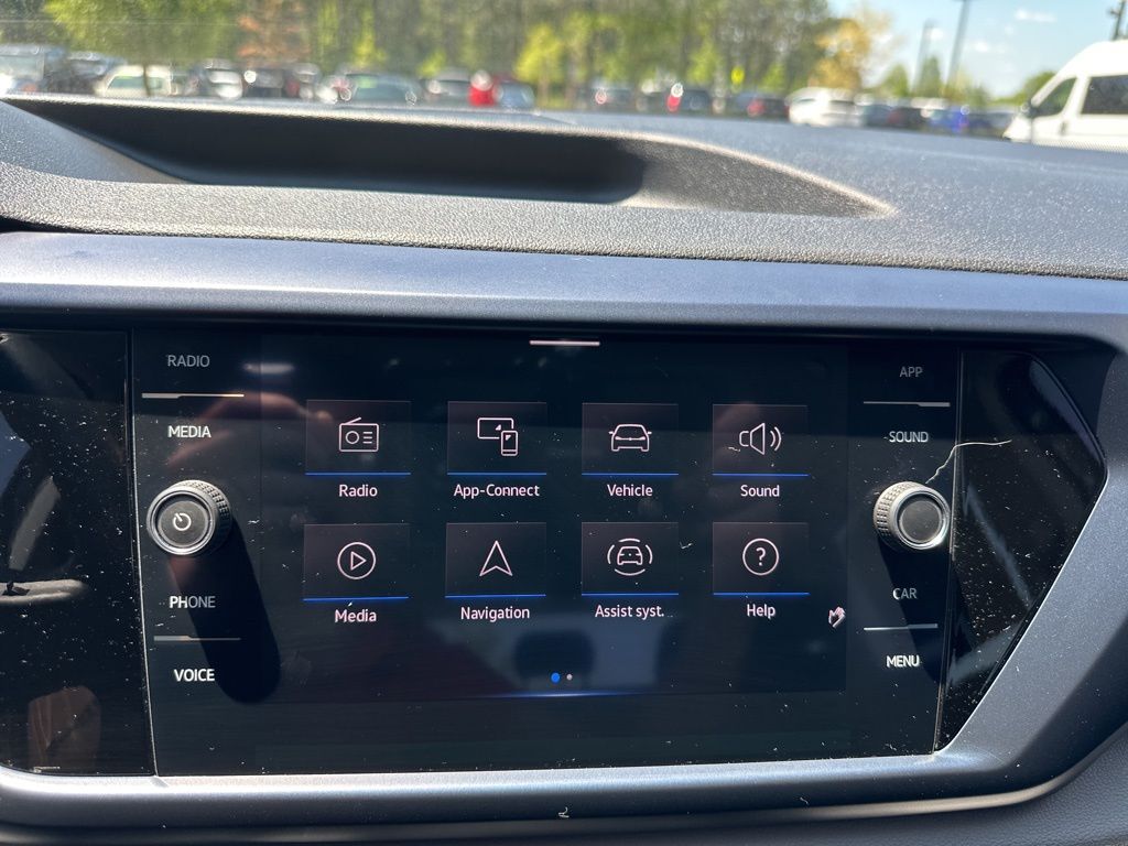 2022 Gray Volkswagen Taos 1.5T SE FWD SUV