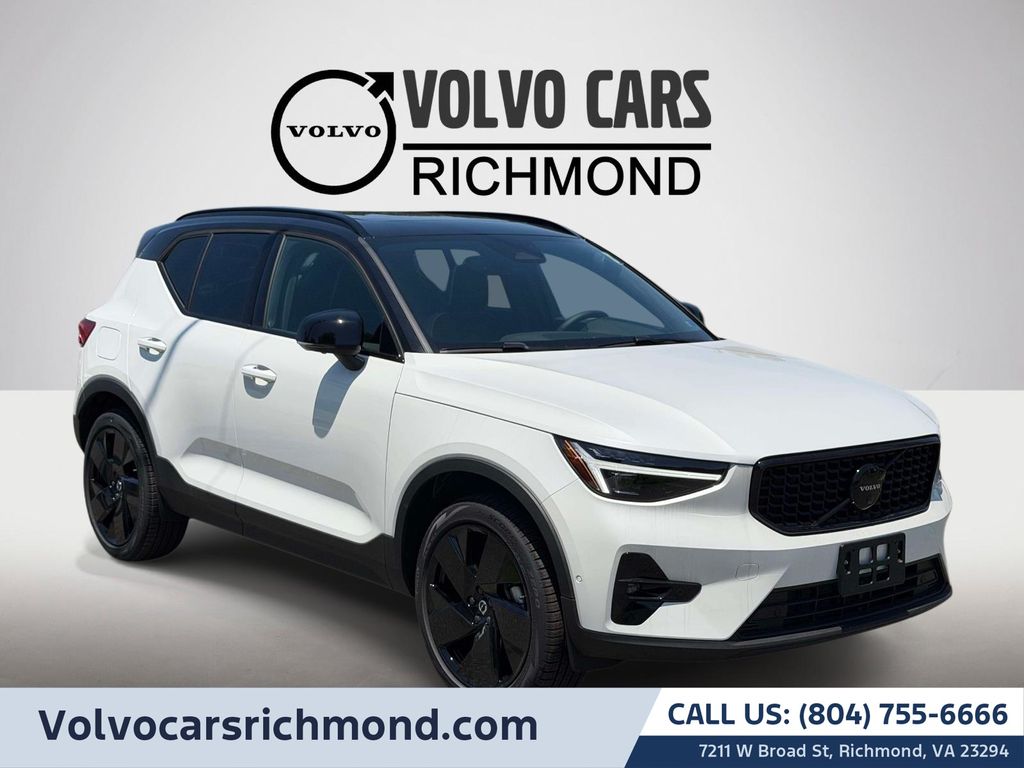 Crystal White 2026 Volvo XC40 SUV / Crossover All-Wheel Drive Automatic