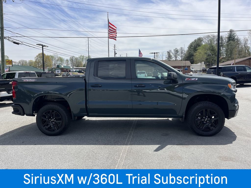 2025 Chevrolet Silverado 1500 LT Trail Boss photo