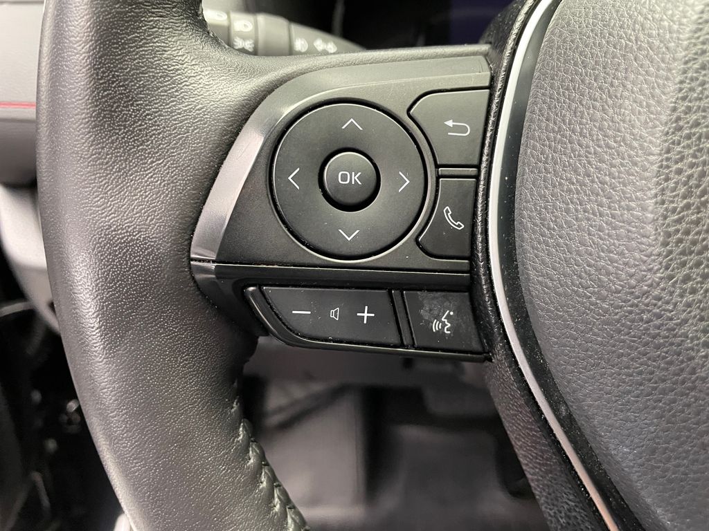 Thumbnail: 2020 Toyota RAV4 - 22