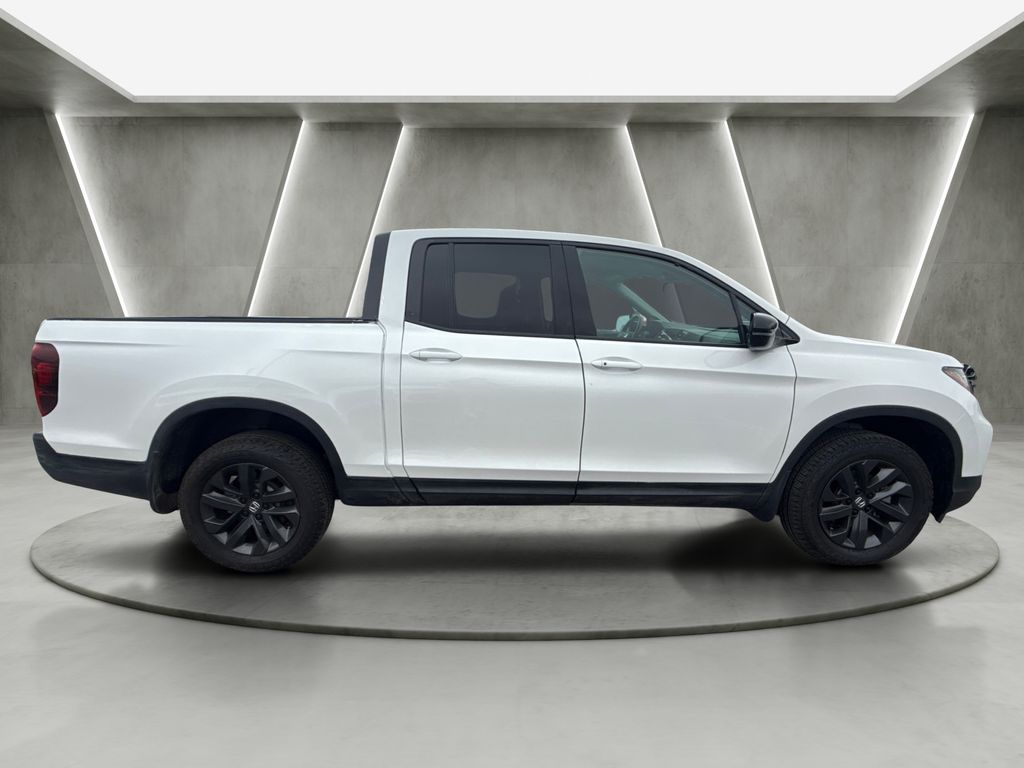 View vehicle photo 5