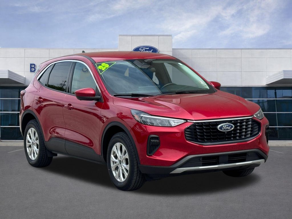 Used 2023 Ford Escape Active with VIN 1FMCU9GN7PUB10307 for sale in Kansas City