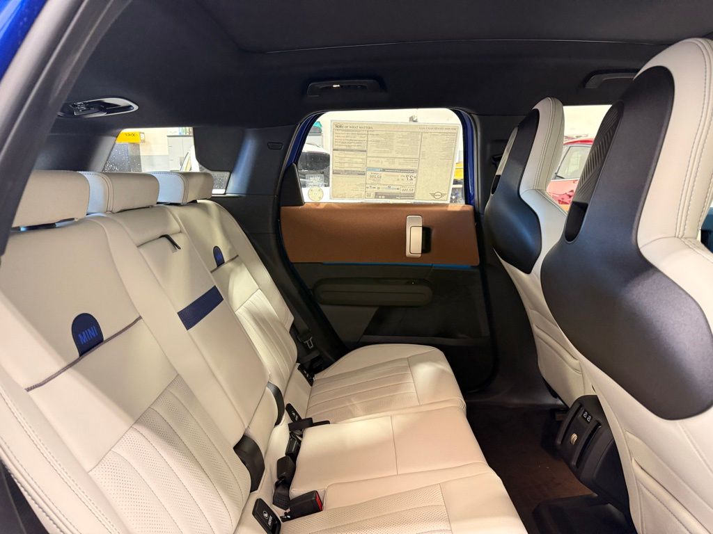 Thumbnail: 2025 MINI Cooper Countryman - 26