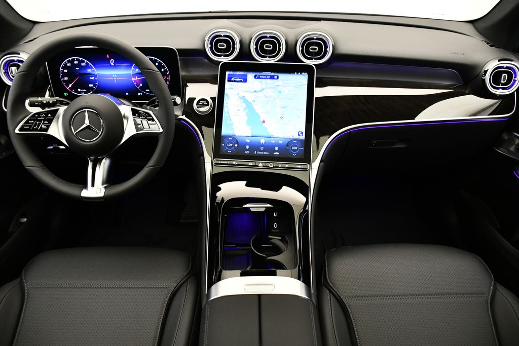 2025 Mercedes-Benz GLC 300 20