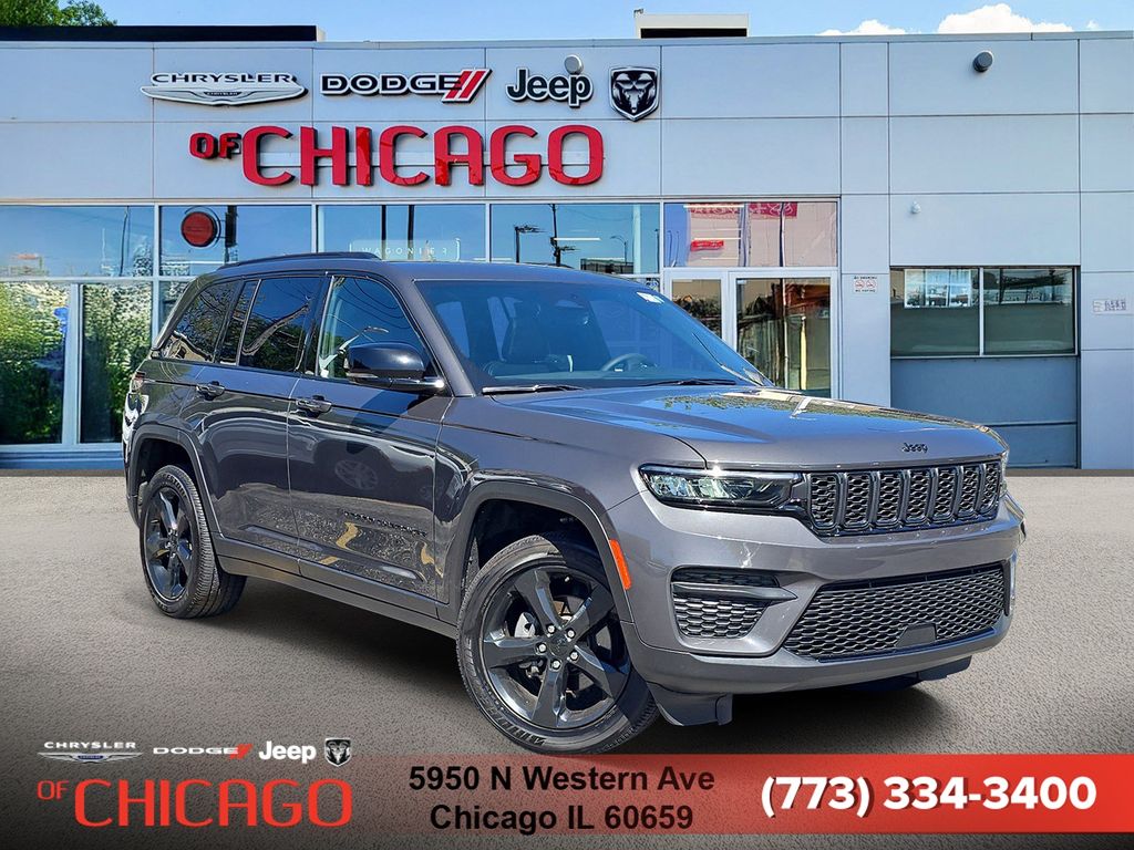 Baltic Gray Metallic Clearcoat 2025 Jeep Grand Cherokee SUV / Crossover Four-Wheel Drive 8-Speed Automatic