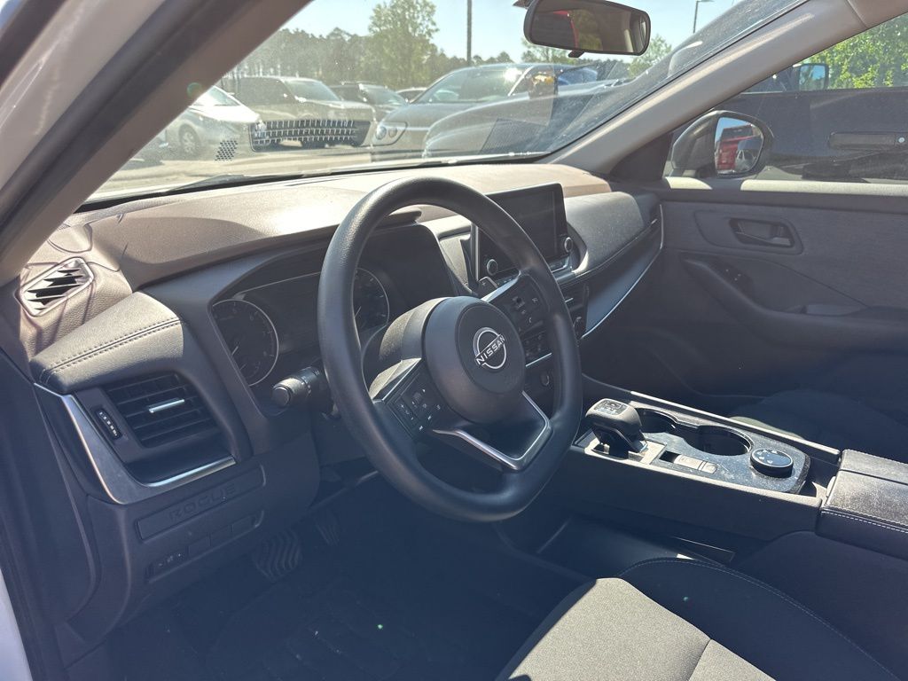 2023 Glacier White Nissan Rogue S AWD SUV