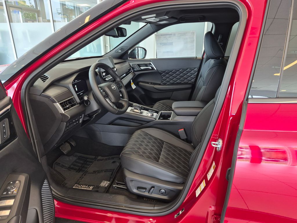 2026 Nissan Rogue Plug-In Hybrid Platinum