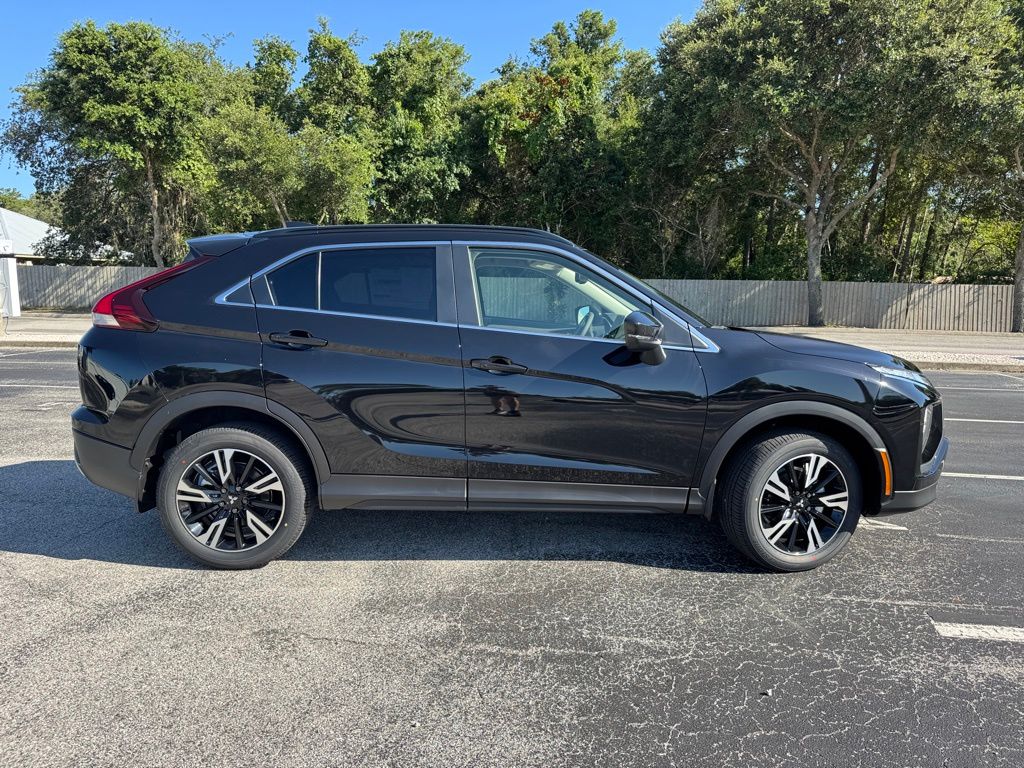 2025 Mitsubishi Eclipse Cross SE photo 7