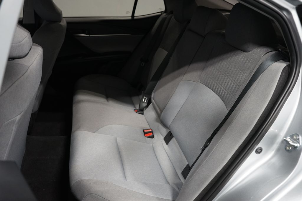 Thumbnail: 2025 Toyota Camry - 29